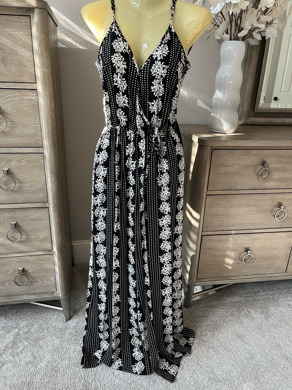 New w Tags Black White Floral Dots Sleeveless Wide Leg Pant Jumpsuit XS